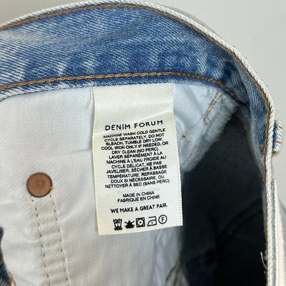 ARITZIA Denim Forum The '90s Cargo Mini Denim Skirt in Wash 7 Yrs Bleu Taboo - Picture 9 of 12